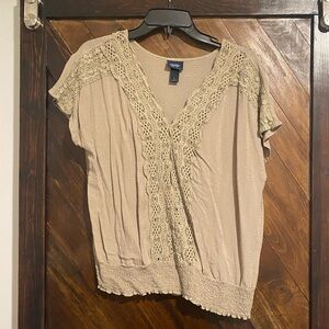 Lace Trim Green/Beige Top